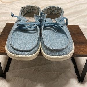 Hey Dude Women's Wendy Linen Blue Size 8